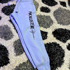 Almost new holister pants for youth